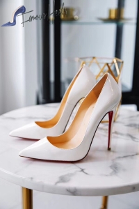 Christian Louboutin 028